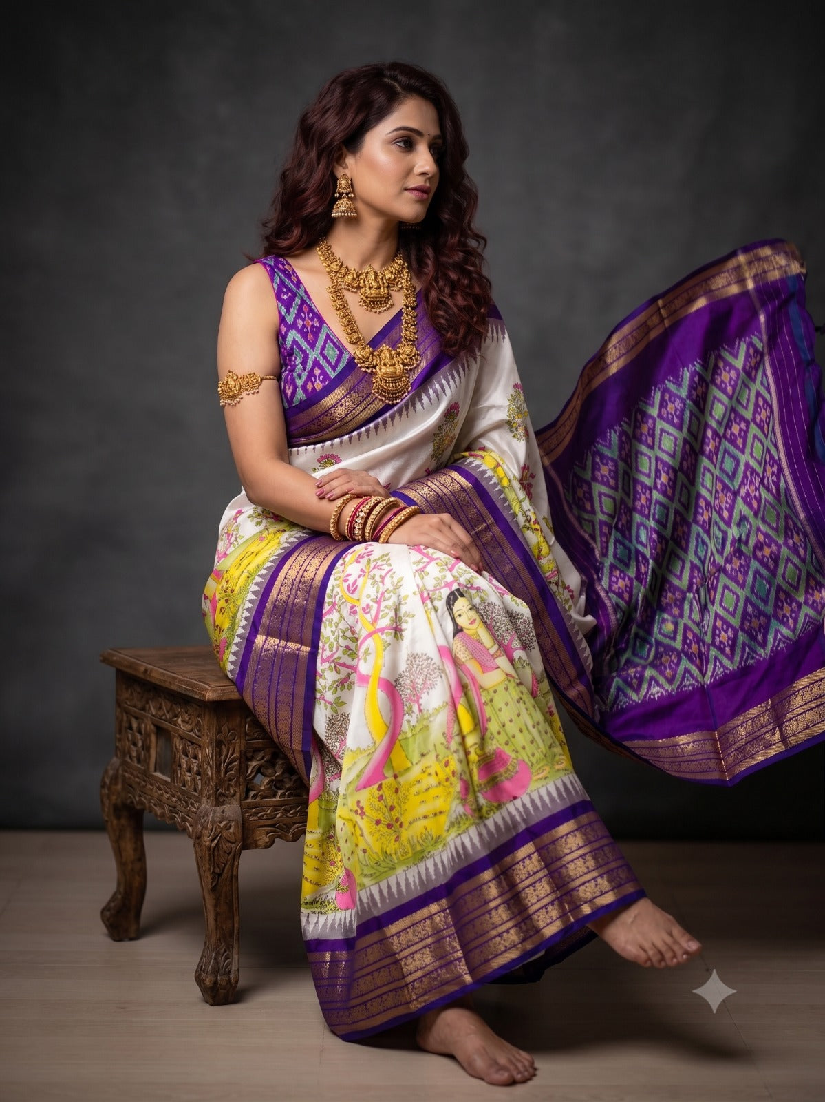 Ikkat Pochampally Handloom Pure Silk Digital Floral Printed Saree With Pallu & Designer Ikkat Blouse | Silk Mark Certified | DS121